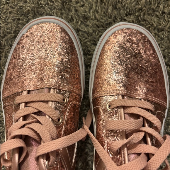 AirWalk kids Pink Shimmer Sneaker - Picture 2 of 7